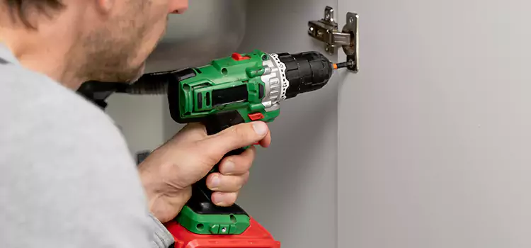 Commercial Door Hinge Repair Portage